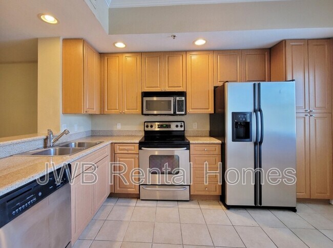 9745 Touchton Rd in Jacksonville, FL - Building Photo - Building Photo