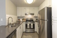 Vue at the Lake photo'