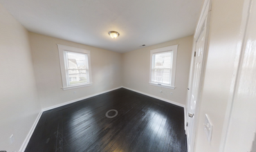 172 Oakland Ave in Providence, RI - Building Photo - Interior Photo