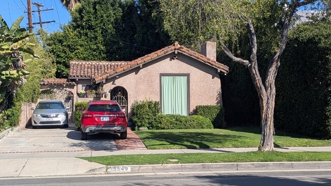 property at 8549 Clifton Wy