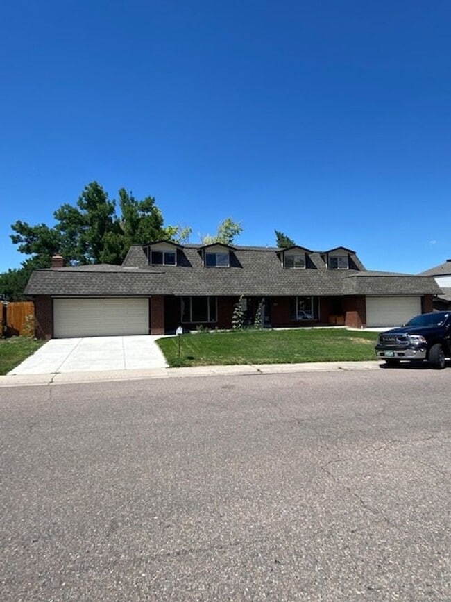 property at 6667-6669 W Portland Ave