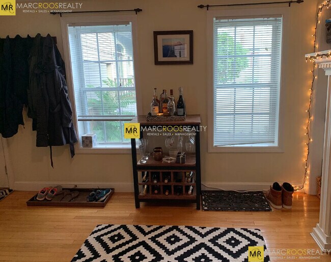 property at 3 Clarken Ct
