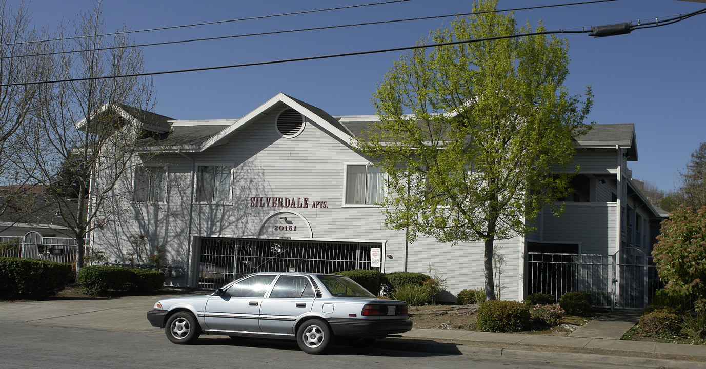 Silverdale Apartments in Castro Valley, CA - Building Photo