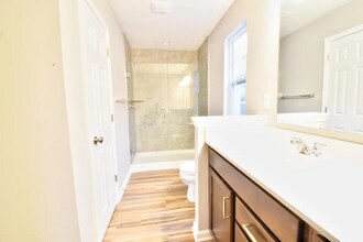 2913 Bolton Square Blvd in Indianapolis, IN - Building Photo - Building Photo