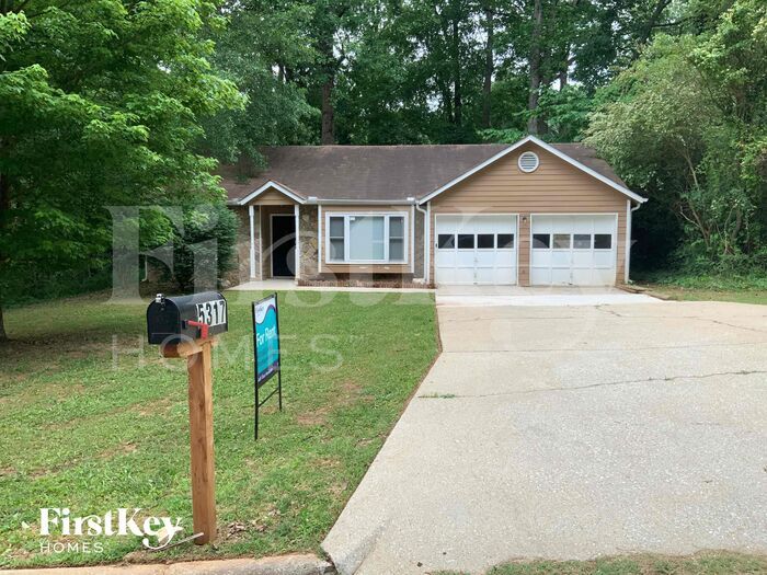 5317 Winslow Crossing in Stonecrest, GA - Building Photo