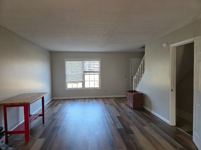 2215 Reservoir St in Harrisonburg, VA - Building Photo - Building Photo