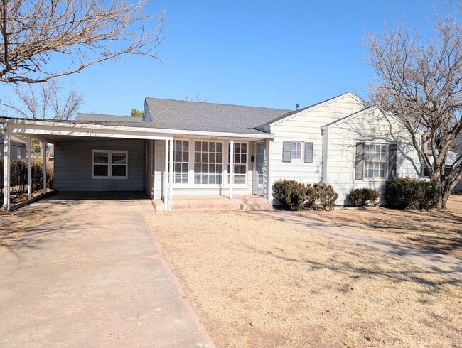 property at 2412 30th St