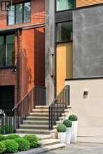 126 Sherwood Ave in Toronto, ON - Building Photo - Building Photo