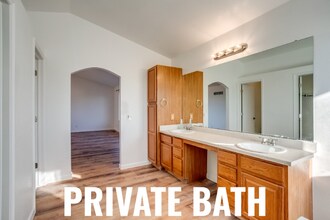 4763 E 131st Pl in Thornton, CO - Foto de edificio - Building Photo