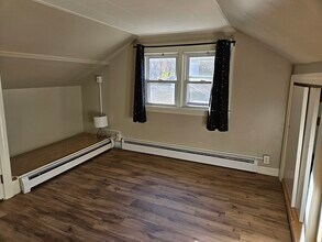 71 Chapel St in Shirley, MA - Building Photo - Building Photo