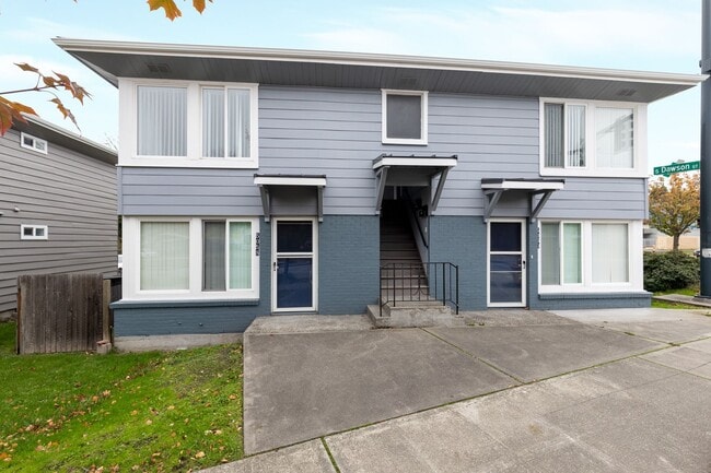5058 Martin Luther King Jr Way S in Seattle, WA - Building Photo - Building Photo