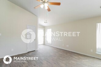 6448 Regina Dr in Fort Worth, TX - Building Photo - Building Photo