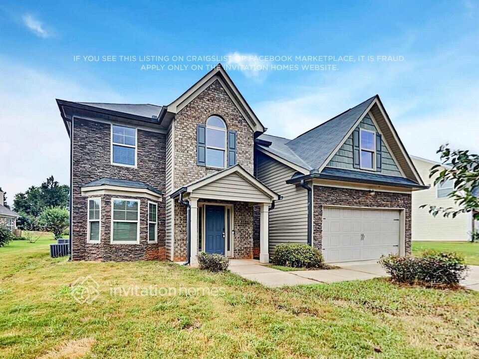2141 Grant Ave in Mcdonough, GA - Building Photo
