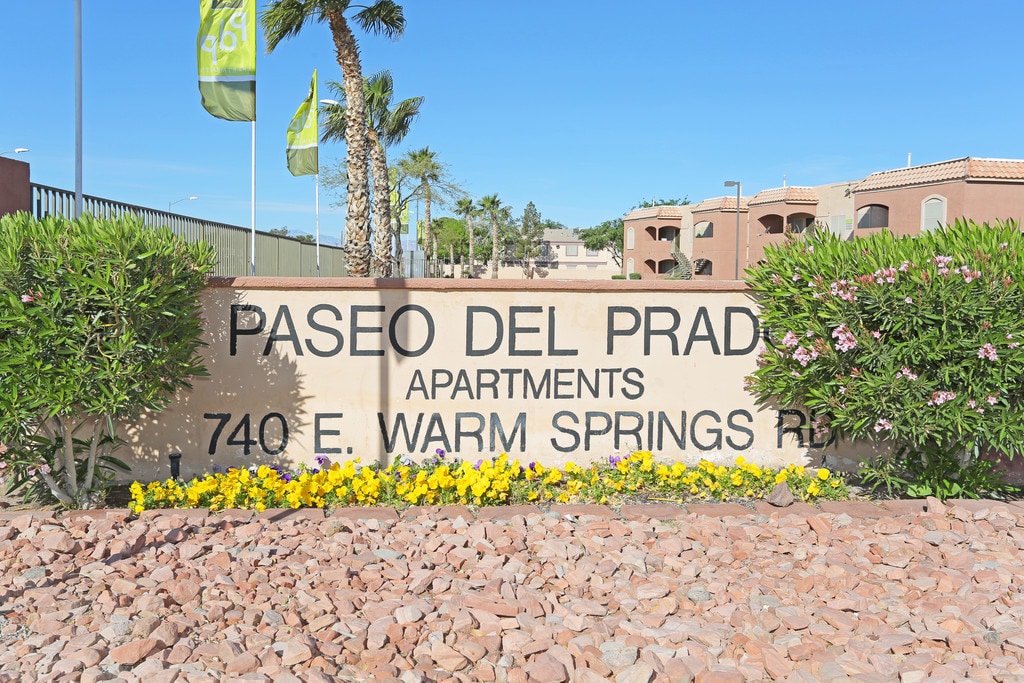 Paseo Del Prado Apartment