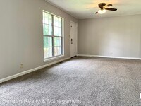 409 Pacific Ave photo'