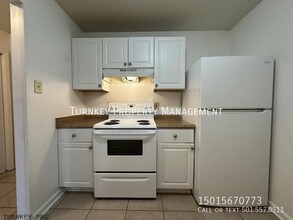 1705 Sanford Dr in Little Rock, AR - Building Photo - Building Photo