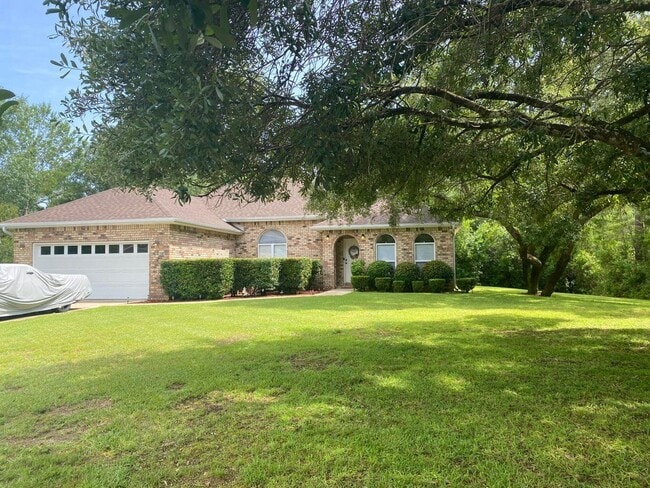 2360 Crescent Rd in Navarre, FL - Building Photo - Building Photo