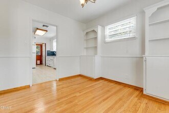 5622 Bellingham Ave in Los Angeles, CA - Building Photo - Building Photo