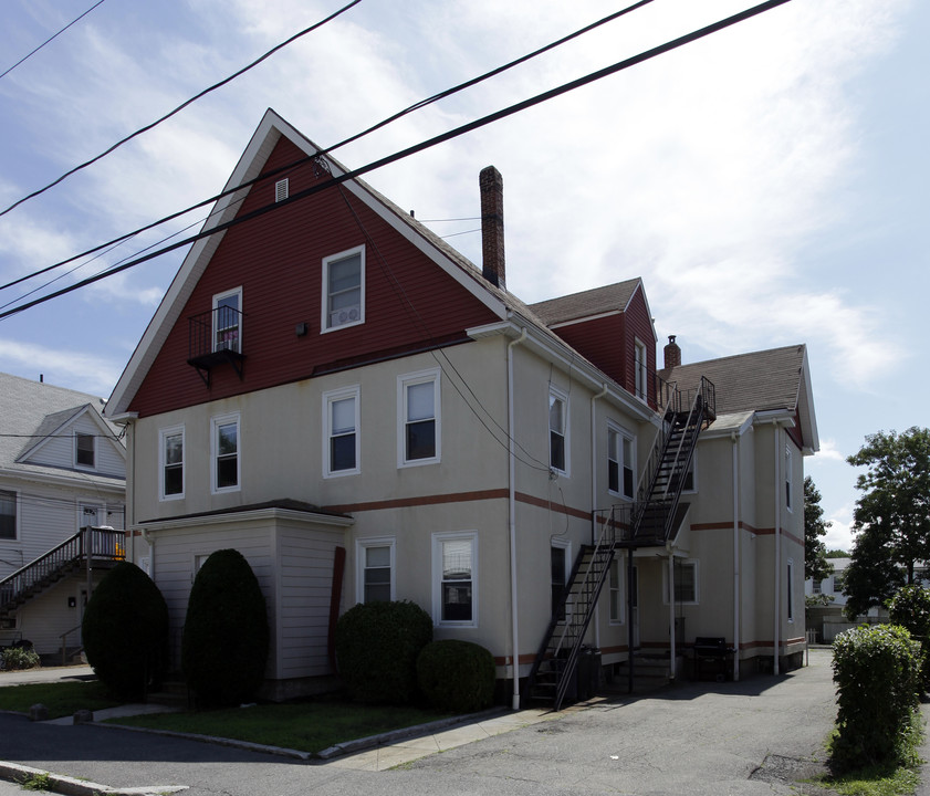 64-66 Trafford St in Quincy, MA - Building Photo