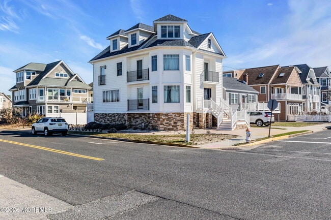 550 Whiting Ave in Manasquan, NJ - Building Photo - Building Photo