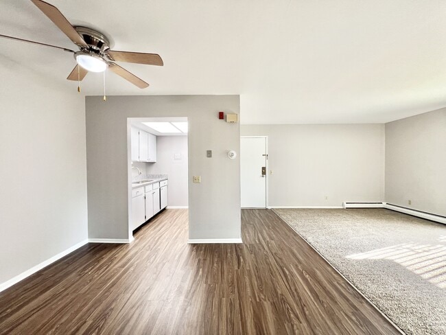 1810 Greenway Cross in Fitchburg, WI - Building Photo - Building Photo