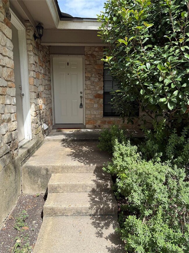 11906 Doubloon Cove in Austin, TX - Building Photo - Building Photo
