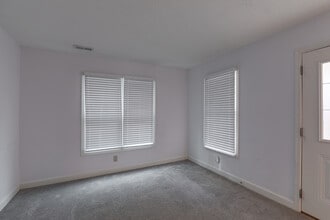 1821 Whittier St in Lincoln, NE - Building Photo - Building Photo