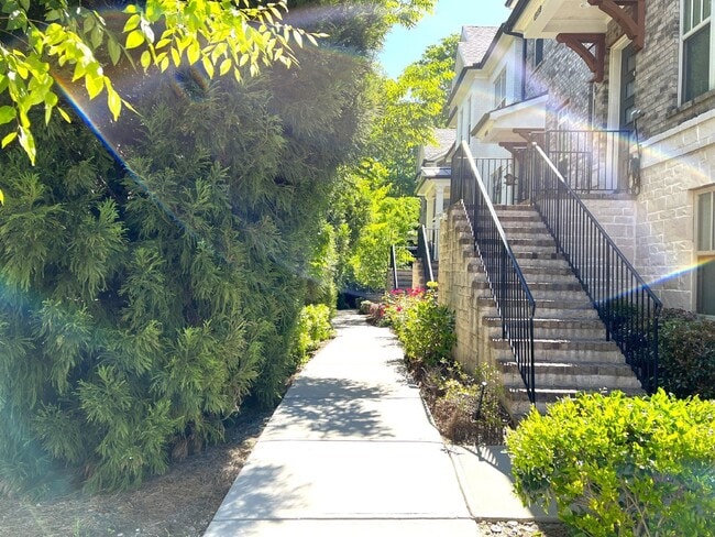 4353 Parkside Pl in Atlanta, GA - Building Photo - Building Photo