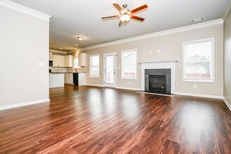 1002 Stone Creek Dr in Monroe, GA - Building Photo - Building Photo