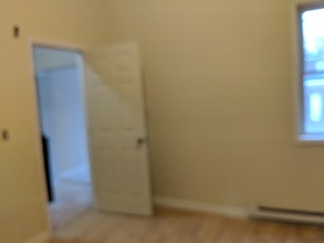 2952 Kensington Ave-Unit -3 in Philadelphia, PA - Building Photo - Building Photo