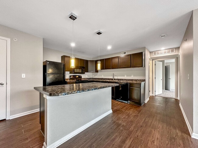Capitol Grove Apartments