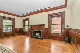 404 Beacon St in Boston, MA - Building Photo - Building Photo
