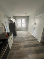 161 Maple Ave, Unit 3L in Irvington, NJ - Building Photo