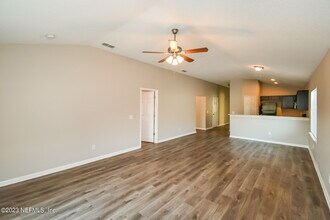 5656 Village Pond Cir in Jacksonville, FL - Building Photo - Building Photo