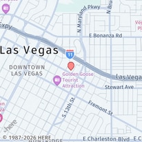 305 N 11th St in Las Vegas, NV - Building Photo