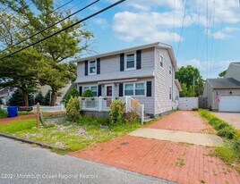 203 Bridge Ave in Bay Head, NJ - Building Photo