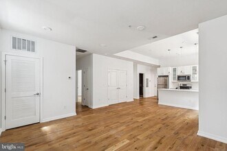 2529-35 Frankford Ave in Philadelphia, PA - Building Photo - Building Photo