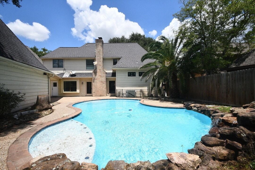 14959 Royal Birkdale St in Houston, TX - Building Photo