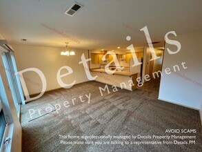 106 NE Tucannon Ct in Bremerton, WA - Building Photo - Building Photo