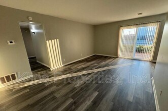 634 Wooddale Terrace in Greenwood, IN - Building Photo - Building Photo