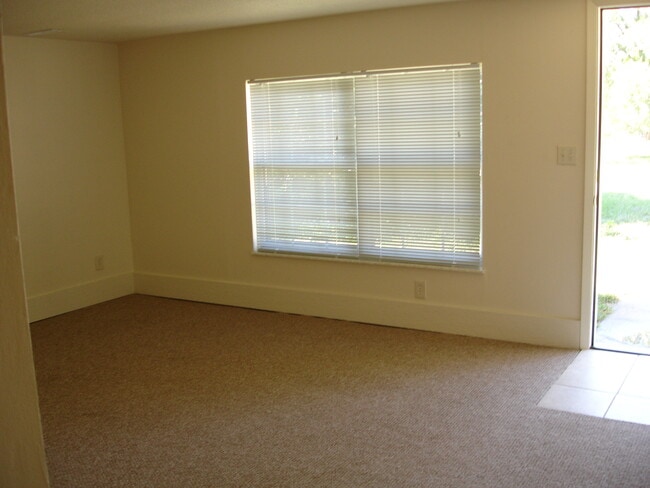 7101 N Park Ave in Gladstone, MO - Foto de edificio - Building Photo