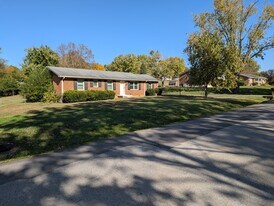 2310 Denham Ave in Columbia, TN - Building Photo