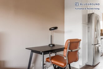 710 Laurel Ave in San Mateo, CA - Foto de edificio - Building Photo