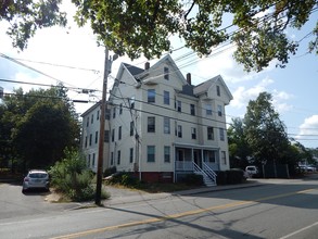 750-754 N Montello St in Brockton, MA - Building Photo - Building Photo