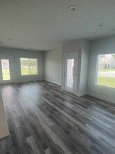 4551 N Sandplum Ct in Wichita, KS - Building Photo - Building Photo