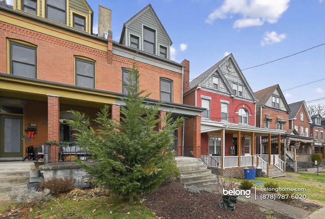 5549 Columbo St in Pittsburgh, PA - Building Photo
