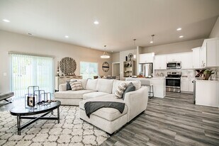 The Earl Twin Homes in Bismarck, ND - Building Photo