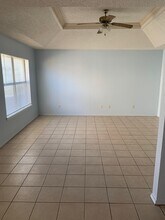 1001 Lexington Cir in Edinburg, TX - Building Photo - Building Photo