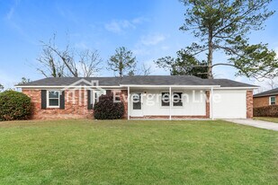 3517 Wyevale Dr in Hephzibah, GA - Building Photo
