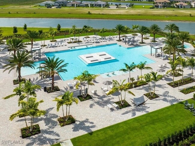 20285 Napa Loop in Estero, FL - Building Photo - Building Photo